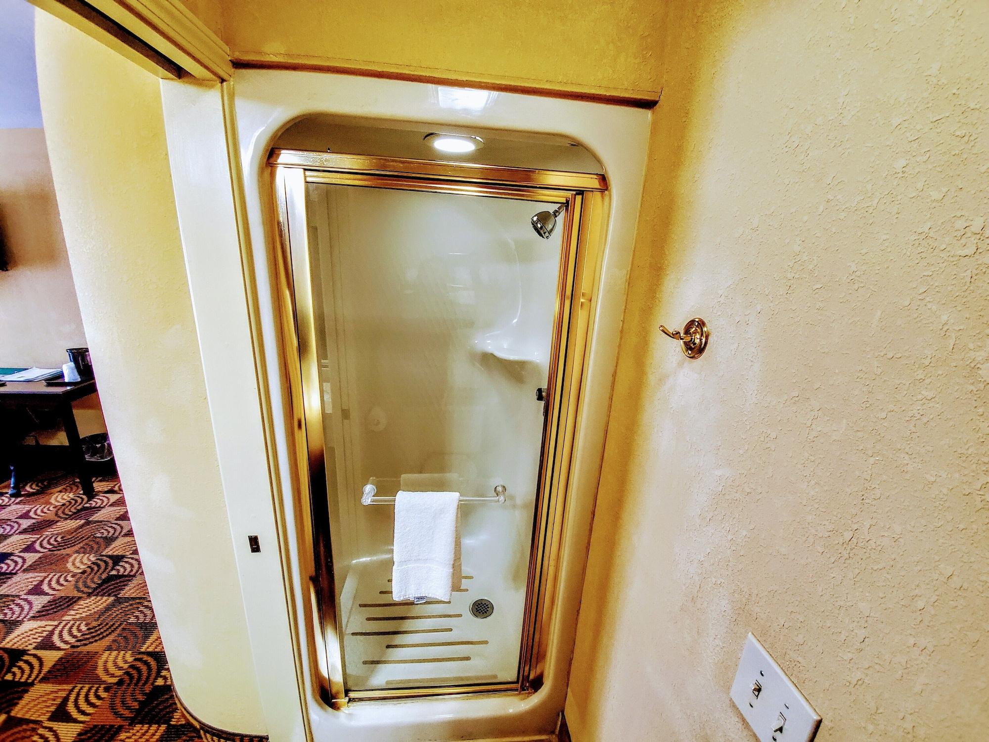 Quality Inn Brunswick Cleveland South Екстер'єр фото