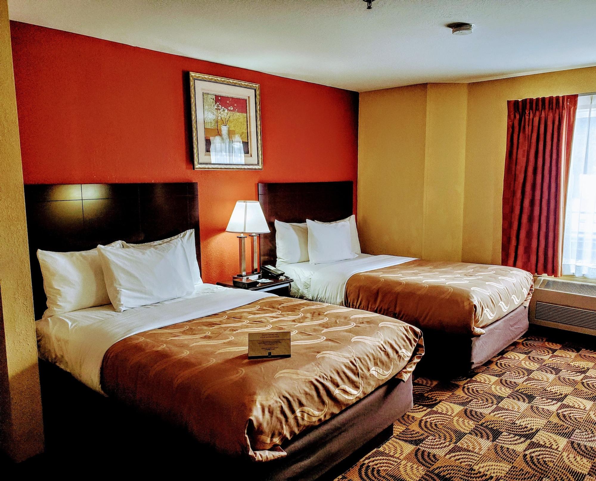 Quality Inn Brunswick Cleveland South Екстер'єр фото